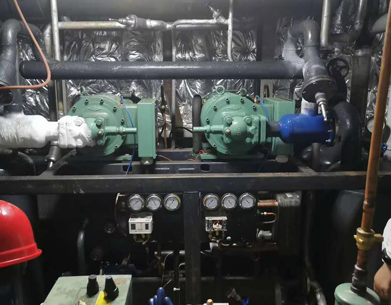 壓縮機(jī)組冷凍設(shè)備